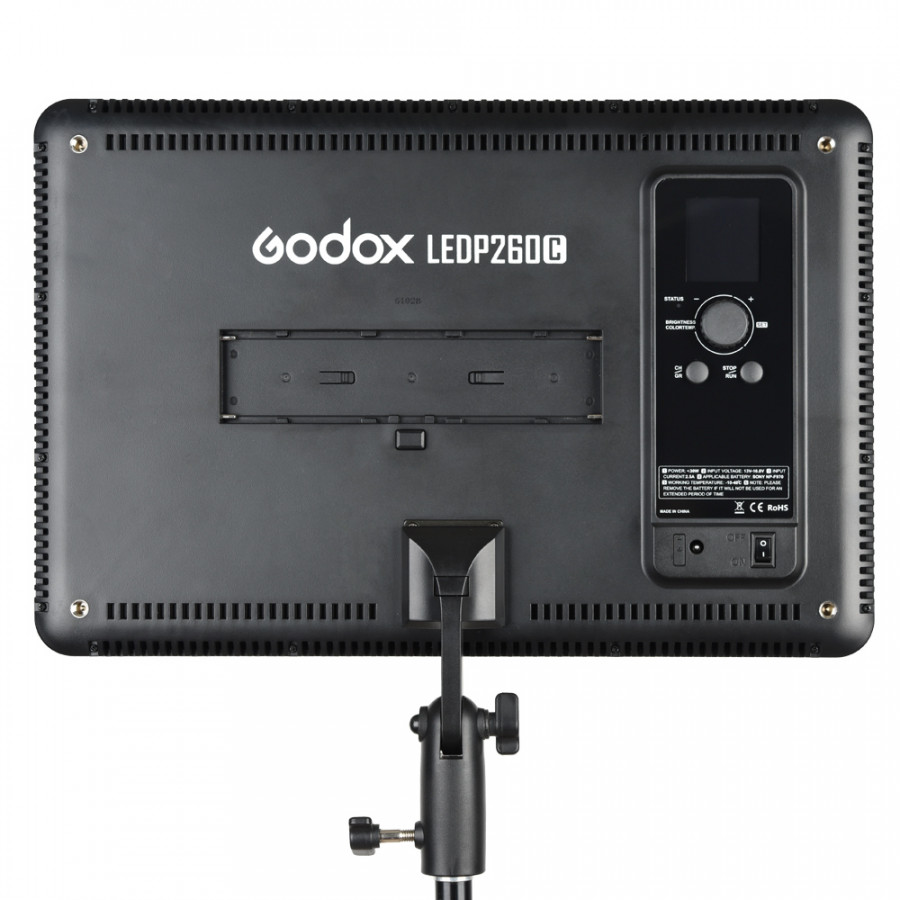 Осветитель светодиодный Godox LEDP260C накамерный