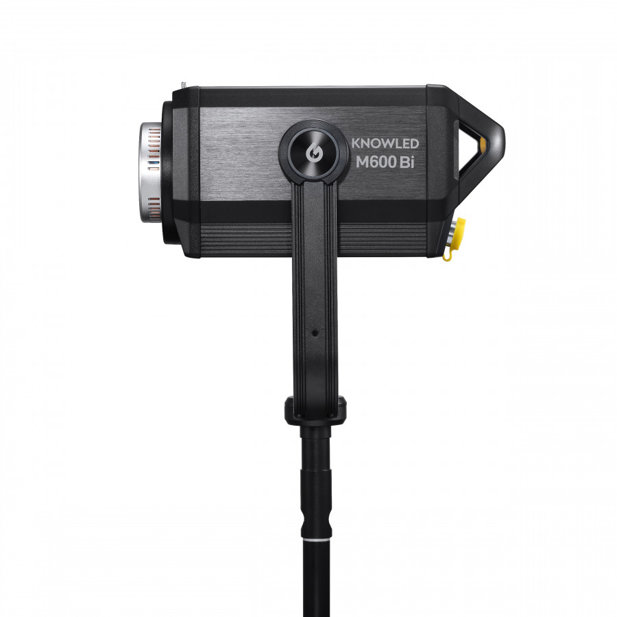 Осветитель светодиодный Godox Knowled M600Bi студийный Осветитель светодиодный Godox Knowled M600Bi студийный