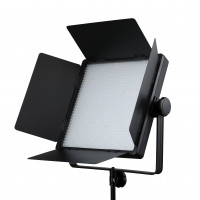 Осветитель светодиодный Godox LED1000Bi II студийный (без пульта) Осветитель светодиодный Godox LED1000Bi II студийный (без пульта)