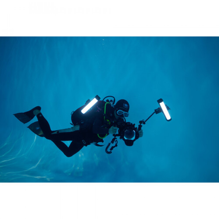 Осветитель светодиодный Godox Dive Light WT60D для подводной съемки