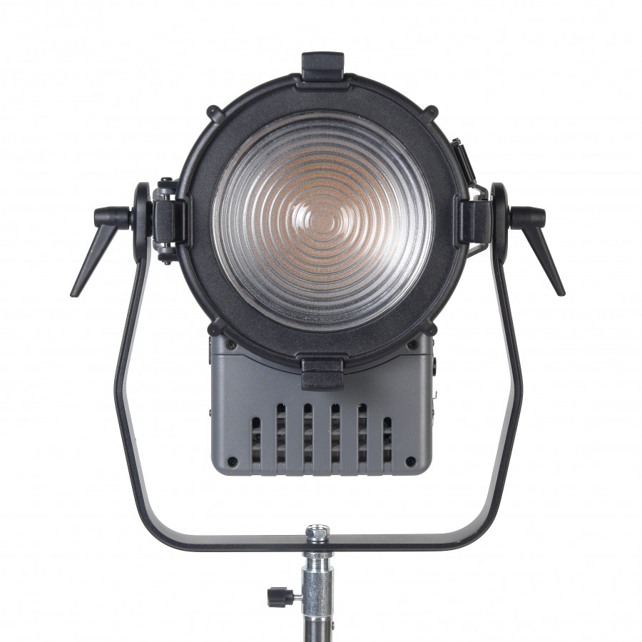 Осветитель студийный GreenBean Fresnel 200 LED X3 Bi-color DMX