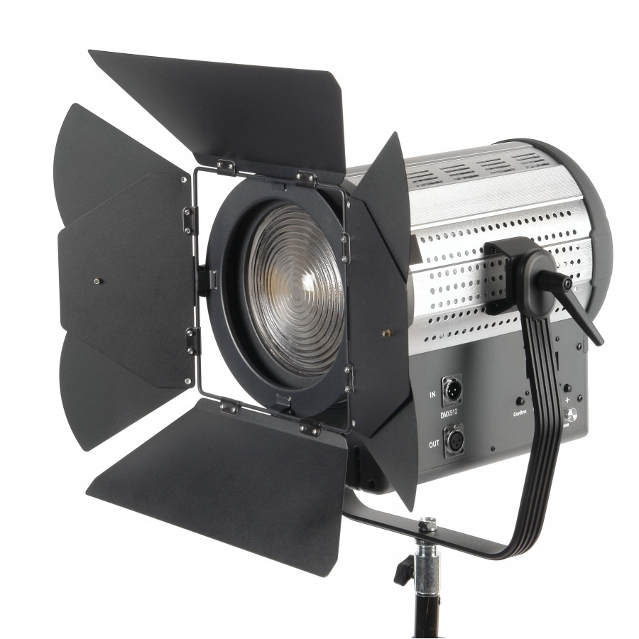 Осветитель студийный GreenBean Fresnel 500 LED X3 DMX