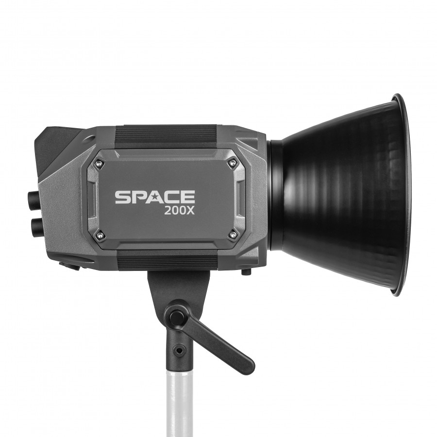 Осветитель cветодиодный GreenBean Space M200X студийный Осветитель cветодиодный GreenBean Space M200X студийный