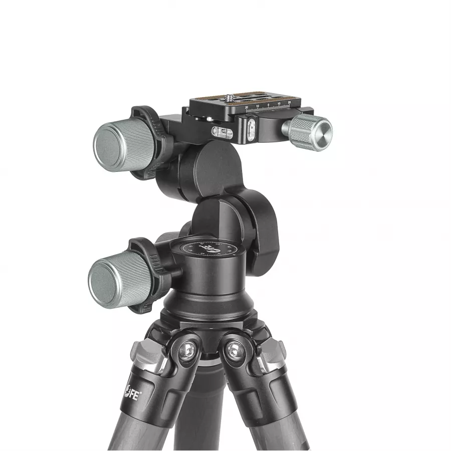 Штатив Falcon Eyes StudioLine Pro 1500C 3GH-1 с редукторной головкой